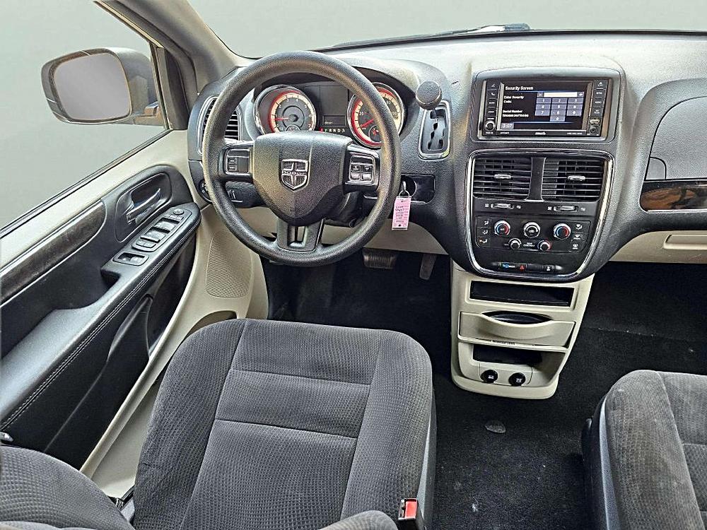 2017 Dodge Grand Caravan SE - Photo 11