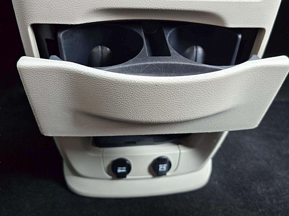 2017 Dodge Grand Caravan SE - Photo 19