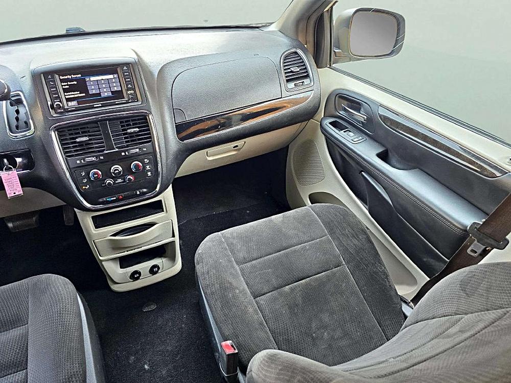 2017 Dodge Grand Caravan SE - Photo 21
