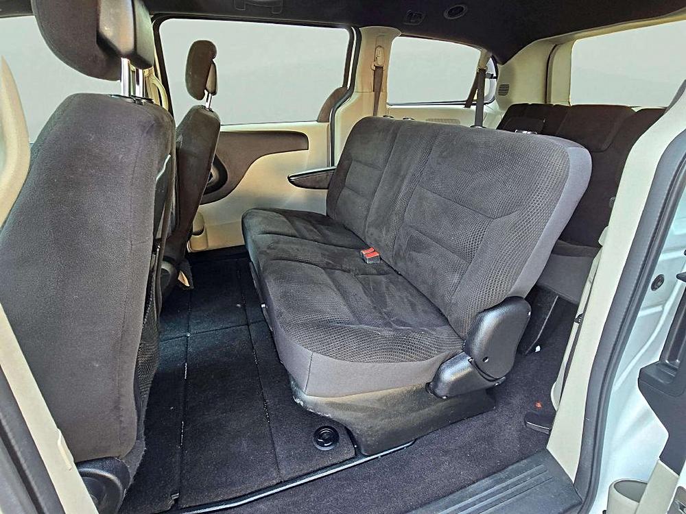 2017 Dodge Grand Caravan SE - Photo 24