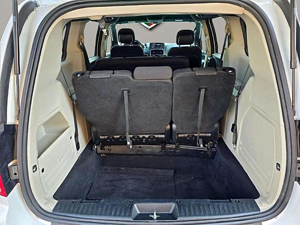 2017 Dodge Grand Caravan SE - Photo 29