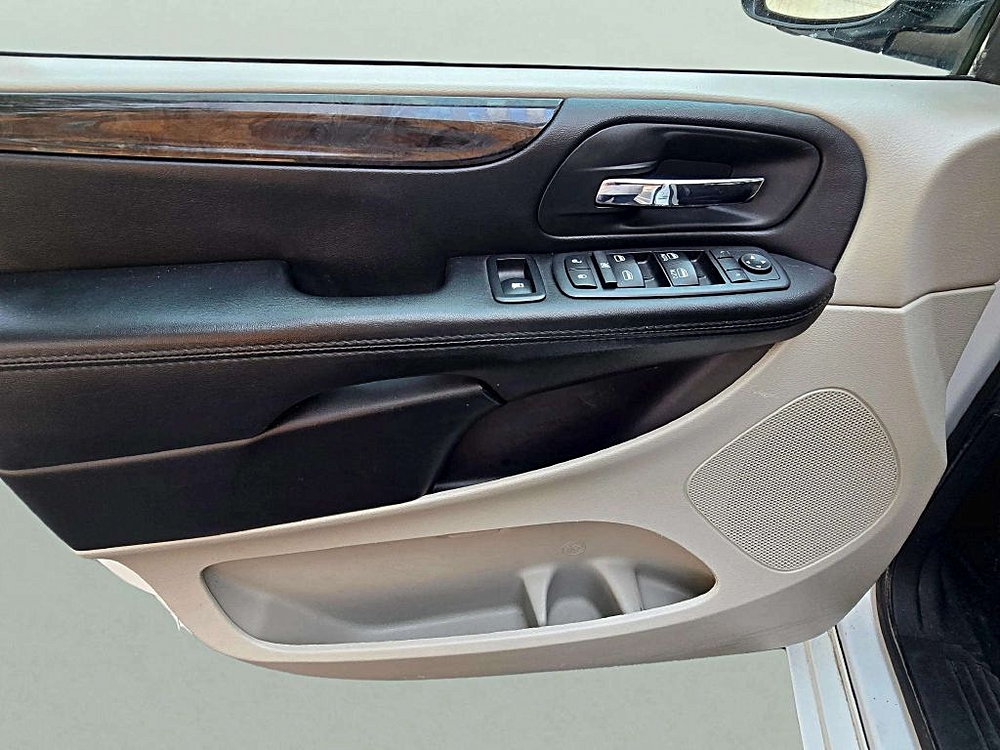 2017 Dodge Grand Caravan SE - Photo 8