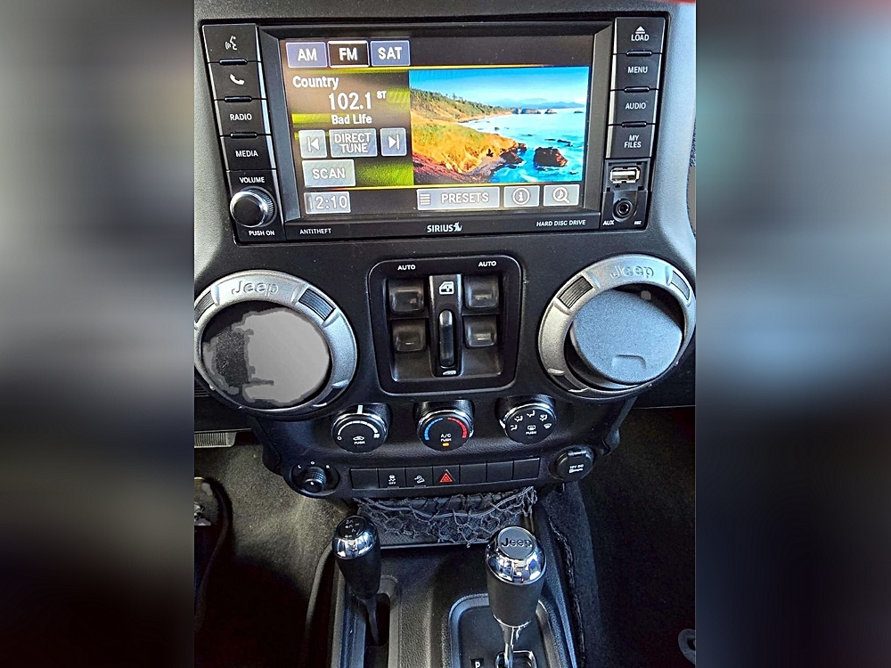 2016 Jeep Wrangler Unlimited Sport S - Photo 15