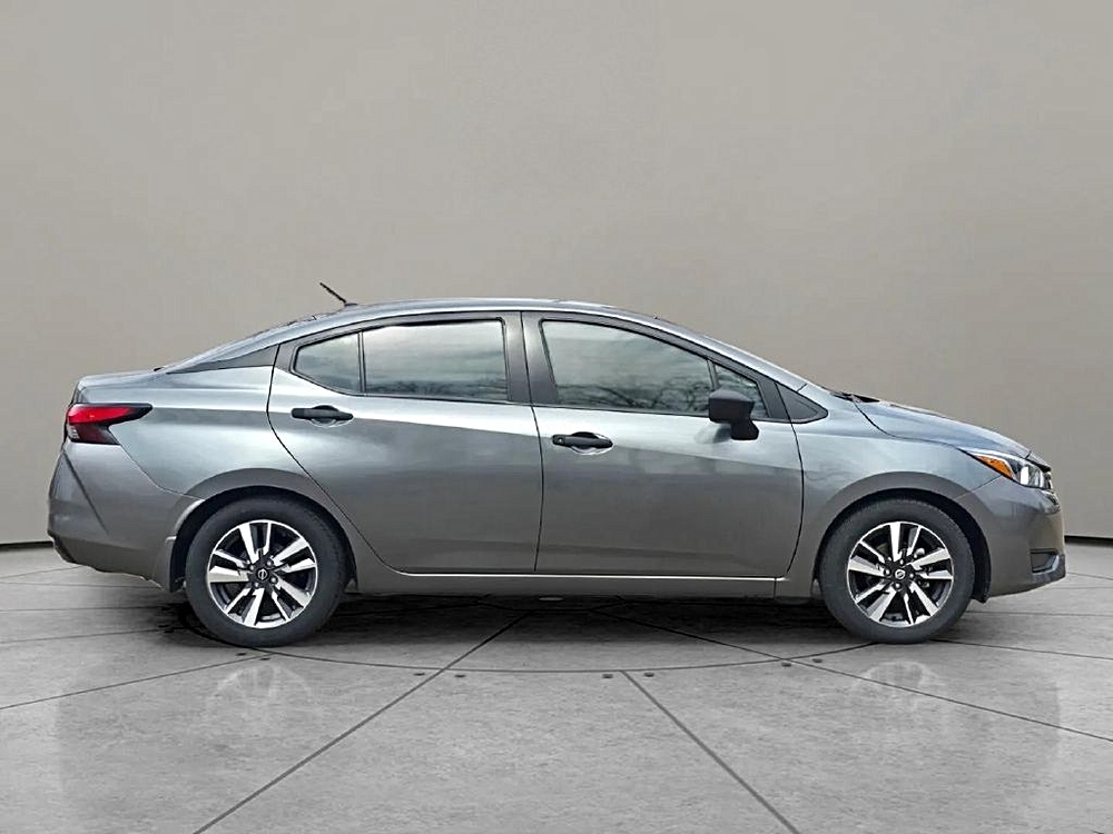 2023 Nissan Versa Sedan S - Photo 6