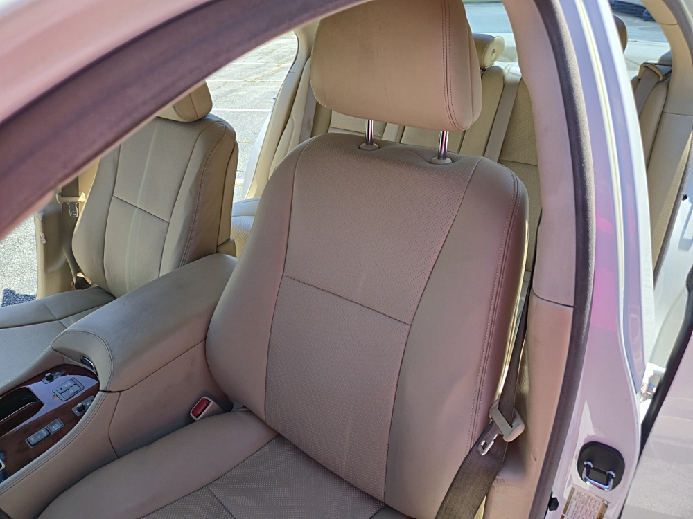 2007 Lexus LS Base - Photo 32