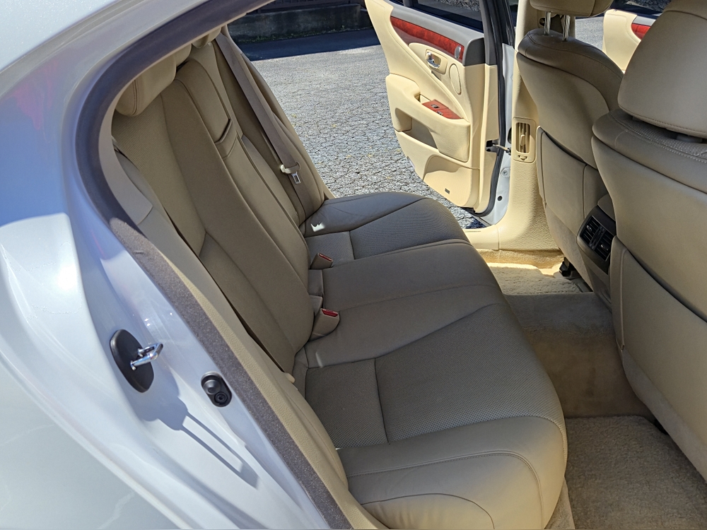 2007 Lexus LS Base - Photo 41