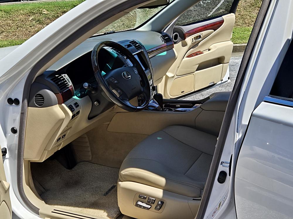 2007 Lexus LS Base - Photo 19