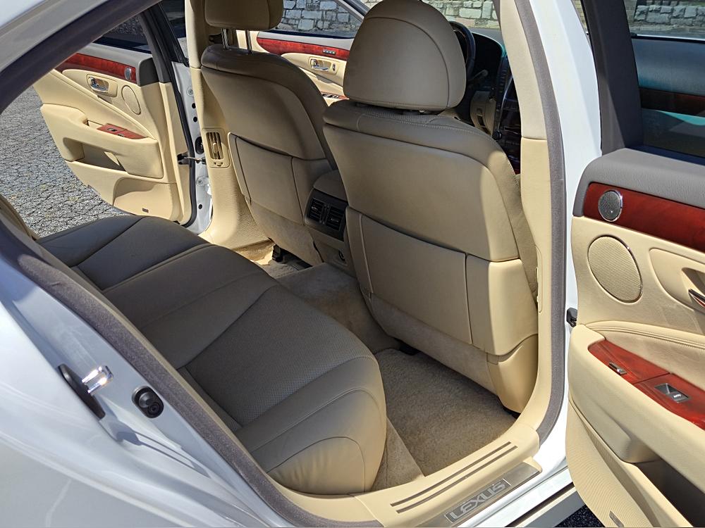 2007 Lexus LS Base - Photo 40