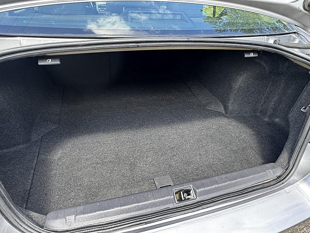 2011 Subaru Legacy 2.5i - Photo 17