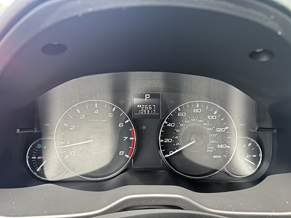 2011 Subaru Legacy 2.5i - Photo 9