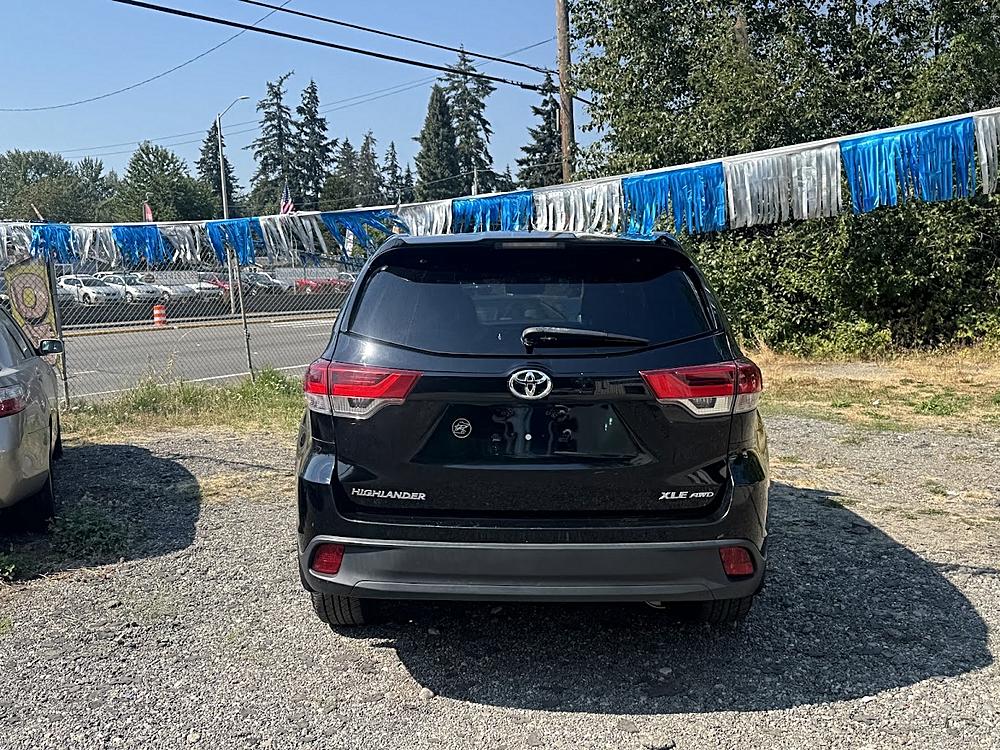2018 Toyota Highlander XLE - Photo 8