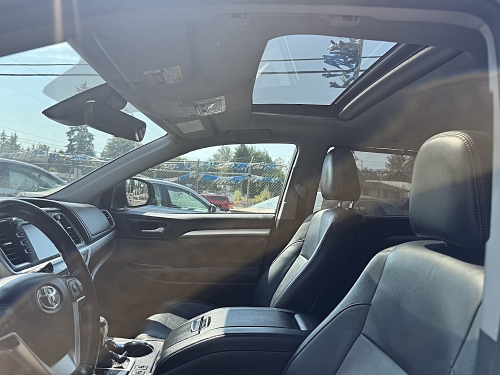 2018 Toyota Highlander XLE - Photo 16