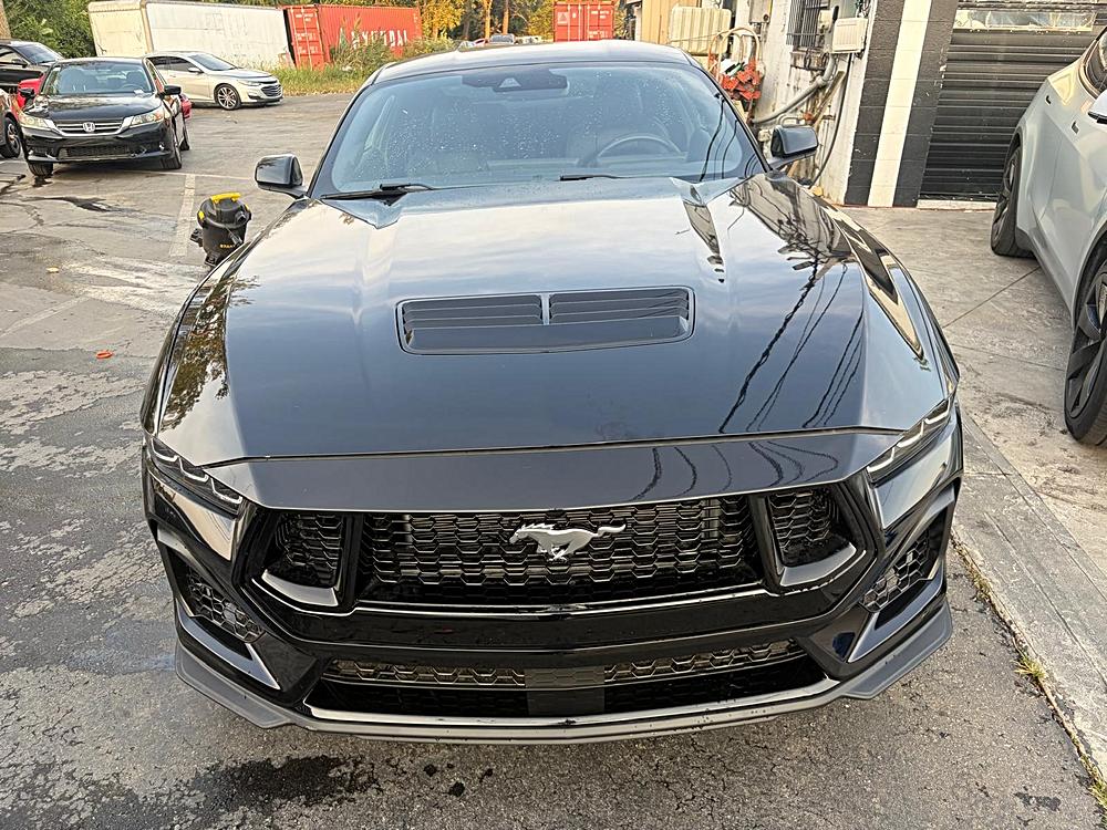 2024 Ford Mustang