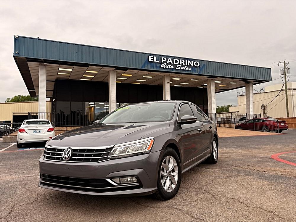 2016 Volkswagen Passat 1.8T S Auto's photo