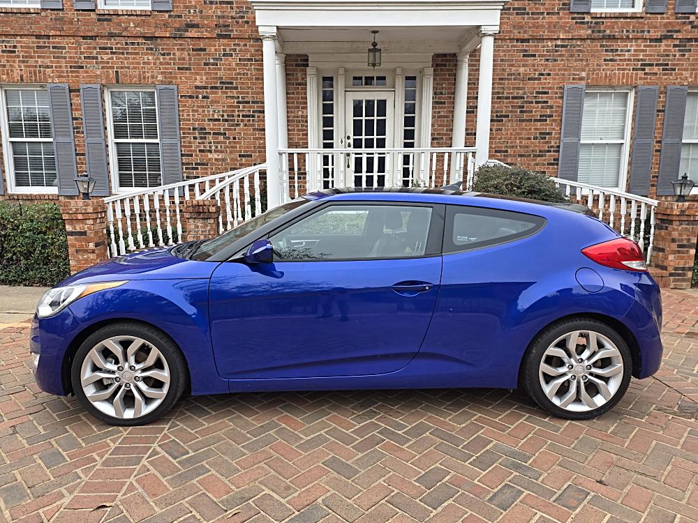 2013 Hyundai Veloster Base