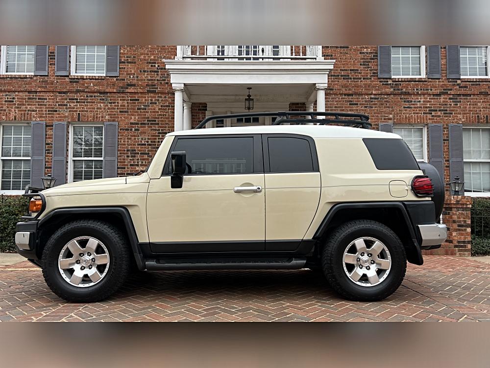 2008 Toyota FJ Cruiser Base