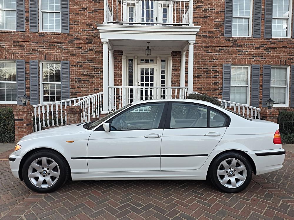 2002 BMW 3 Series Base's photo