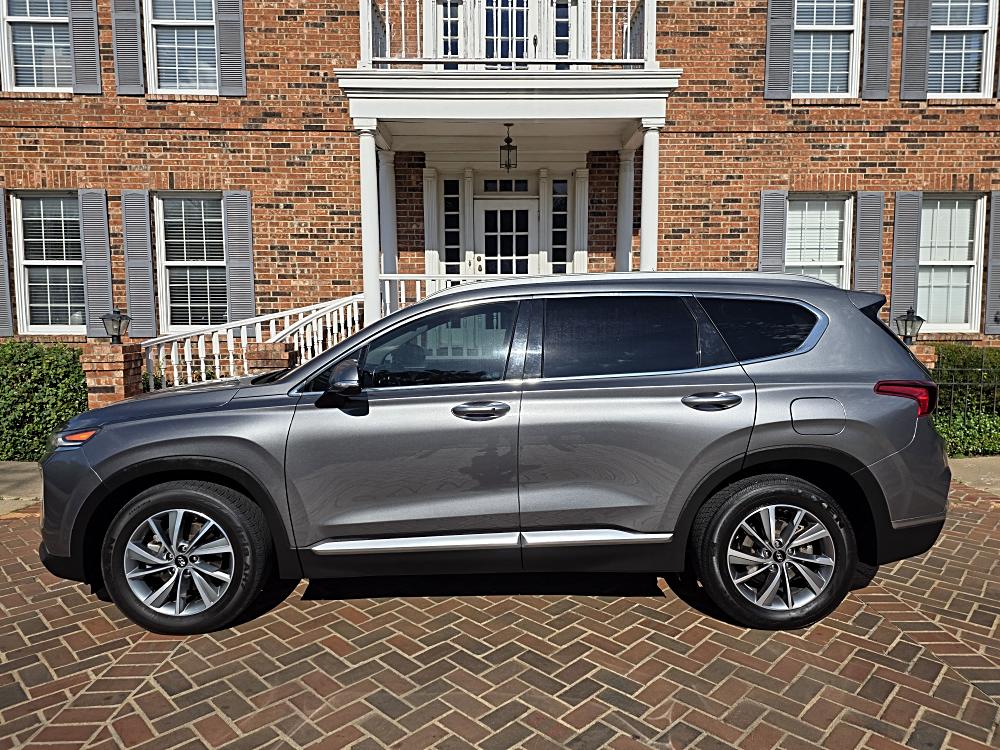 2019 Hyundai Santa Fe Limited 2.4's photo
