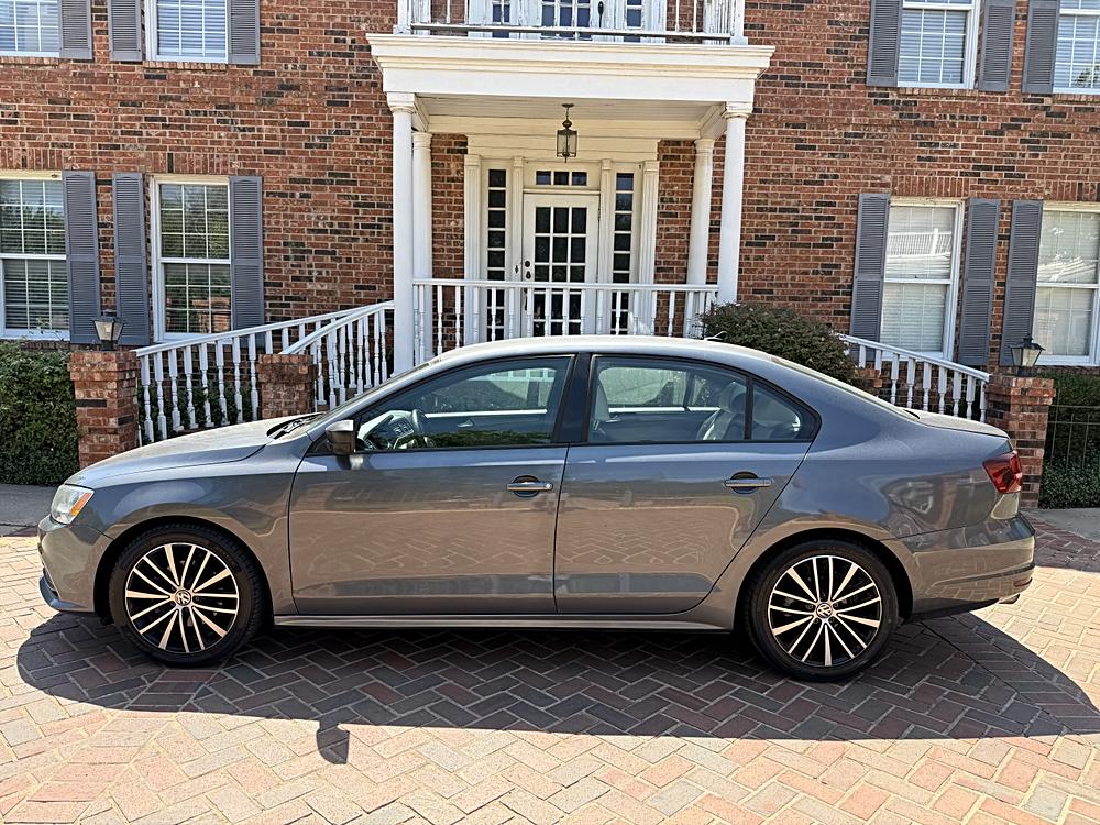 2016 Volkswagen Jetta 1.8T Sport Auto PZEV's photo