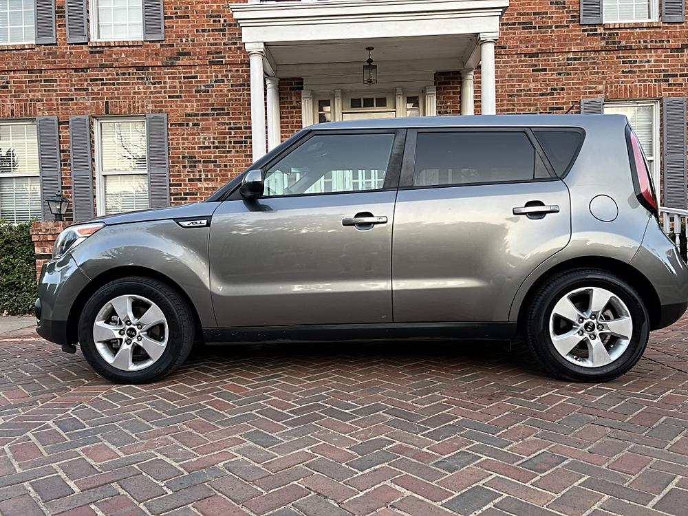 2017 Kia Soul Base