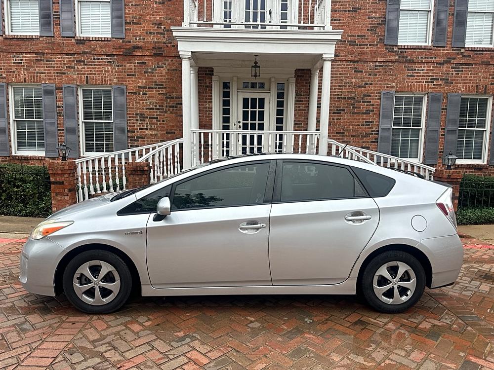 2013 Toyota Prius One (Fleet)'s photo