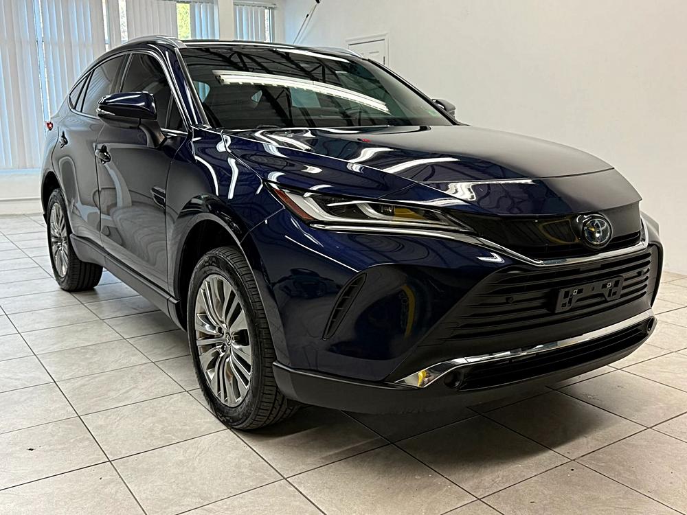 2022 Toyota Venza XLE