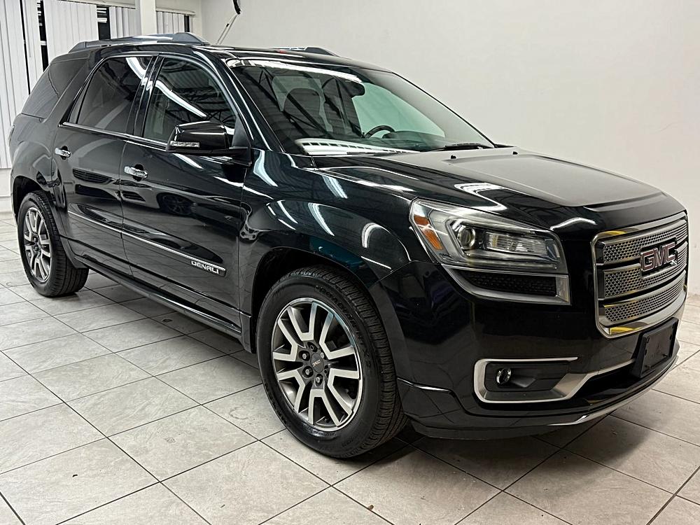 2013 GMC Acadia Denali's photo