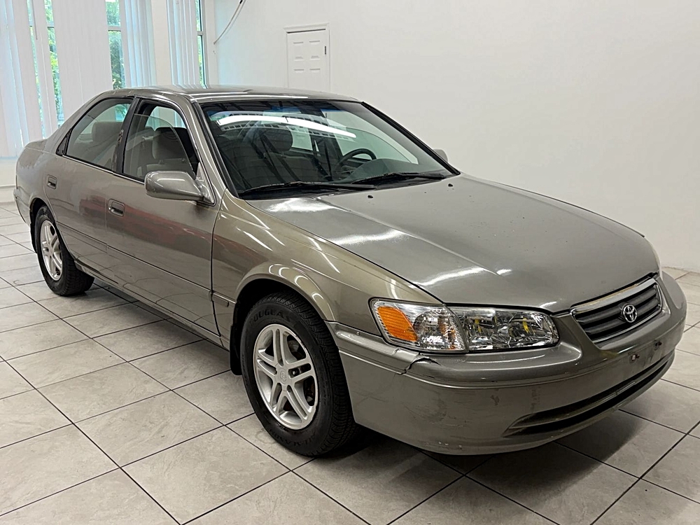2000 Toyota Camry CE