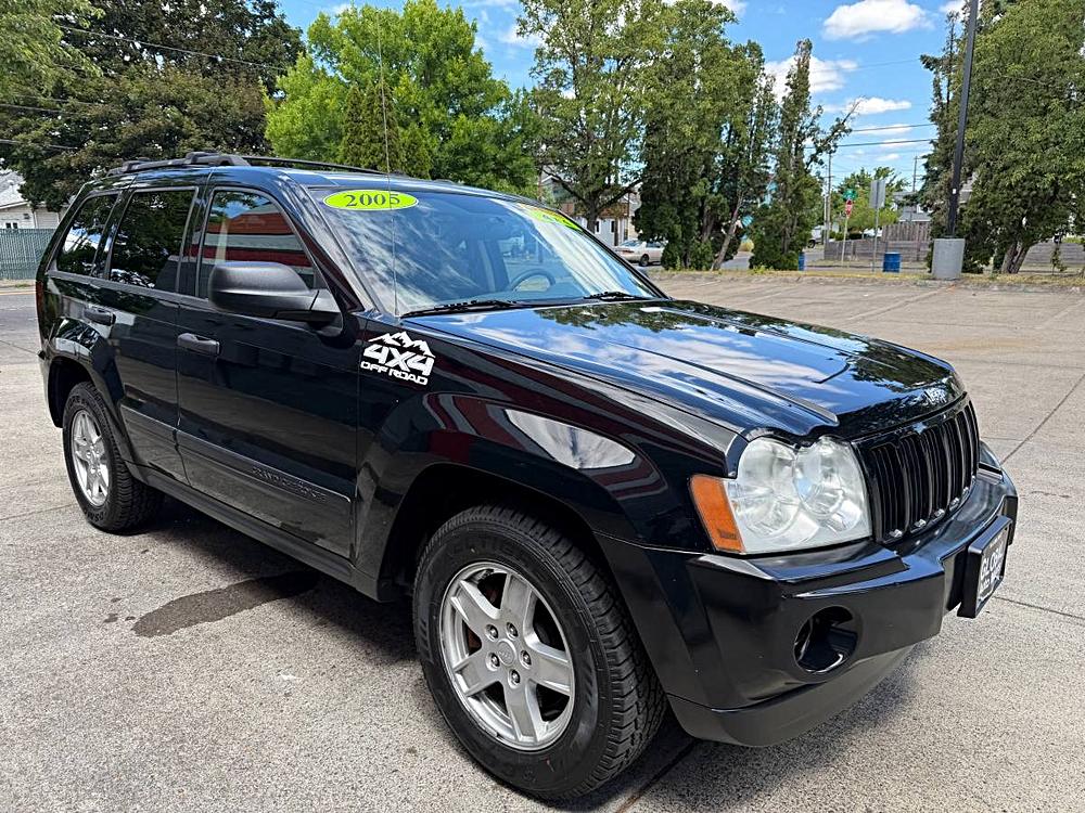 2005 Jeep Grand Cherokee's photo