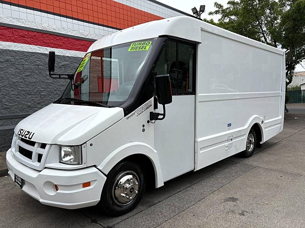 2018 Isuzu NPR