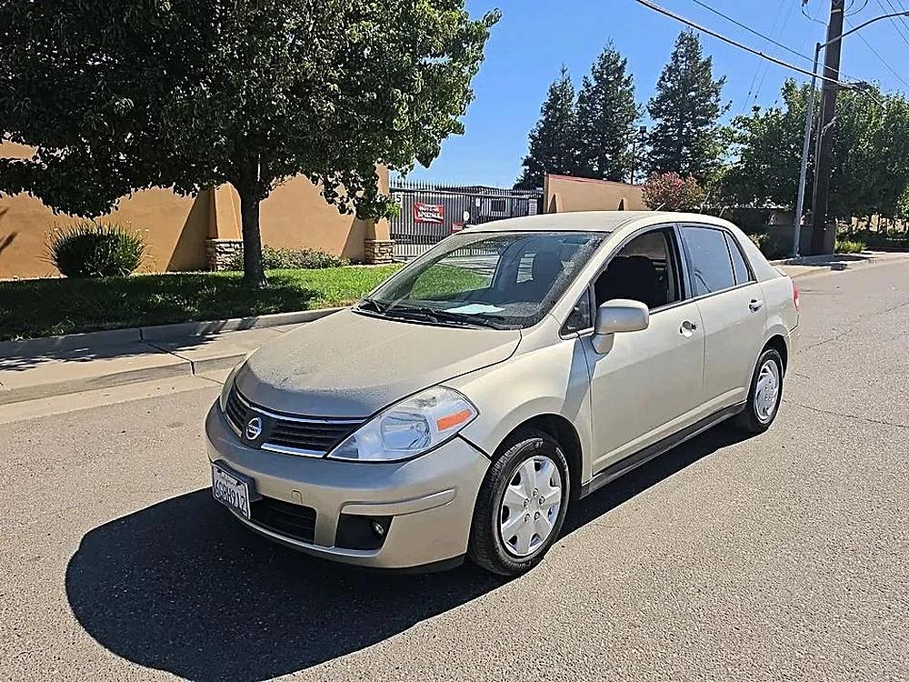 2009 Nissan Versa S