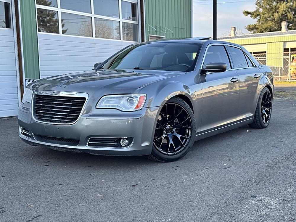 2012 Chrysler 300 S