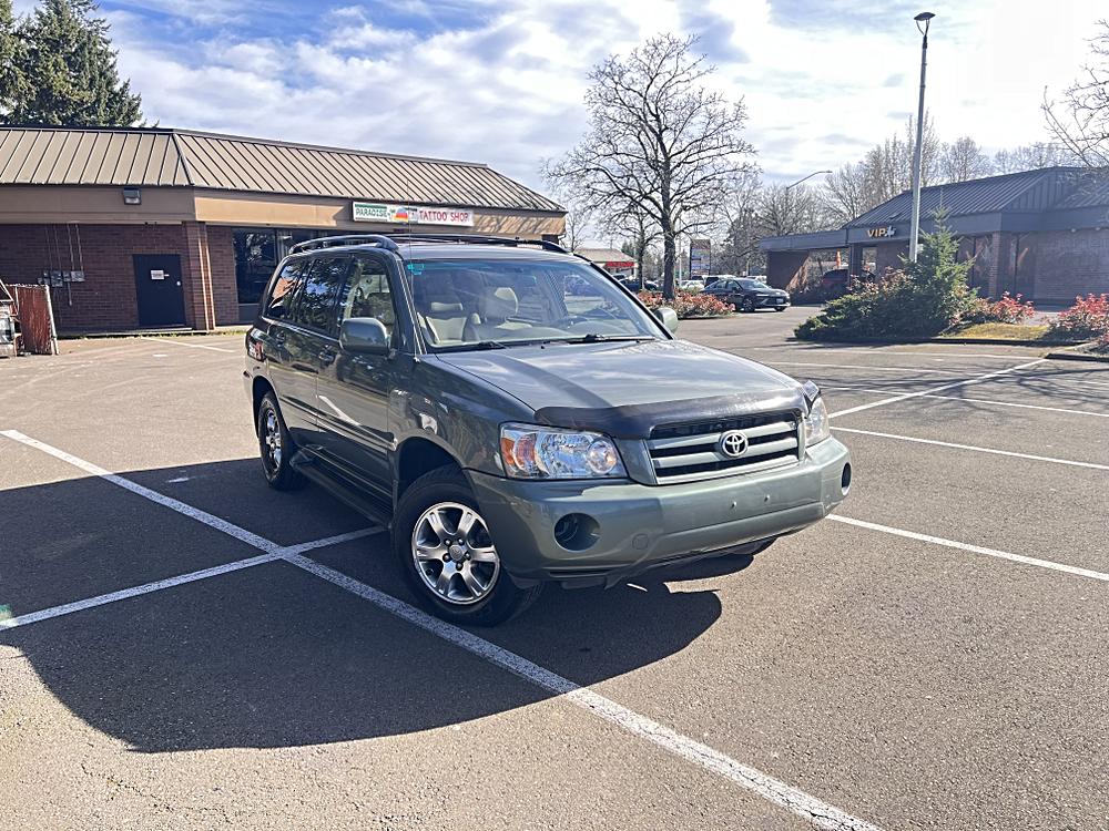 2005 Toyota Highlander Base