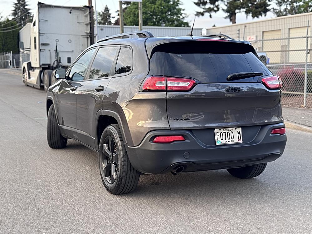 2017 Jeep Cherokee Sport Altitude - Photo 6