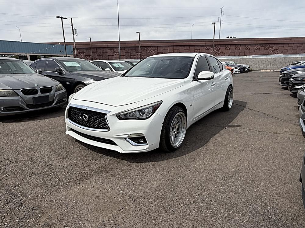 2018 INFINITI Q50 LUXE
