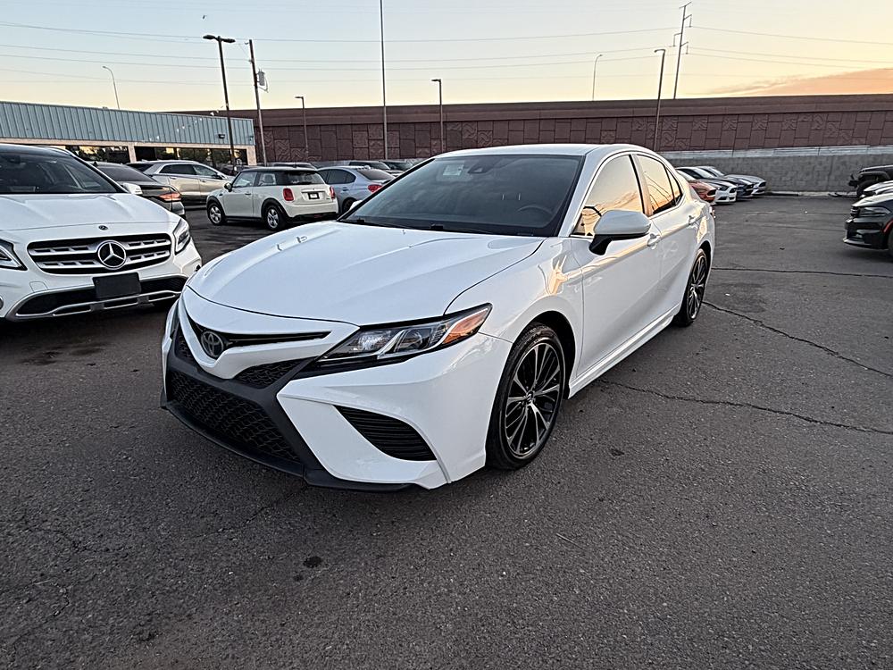2018 Toyota Camry 2.5 Auto SE's photo