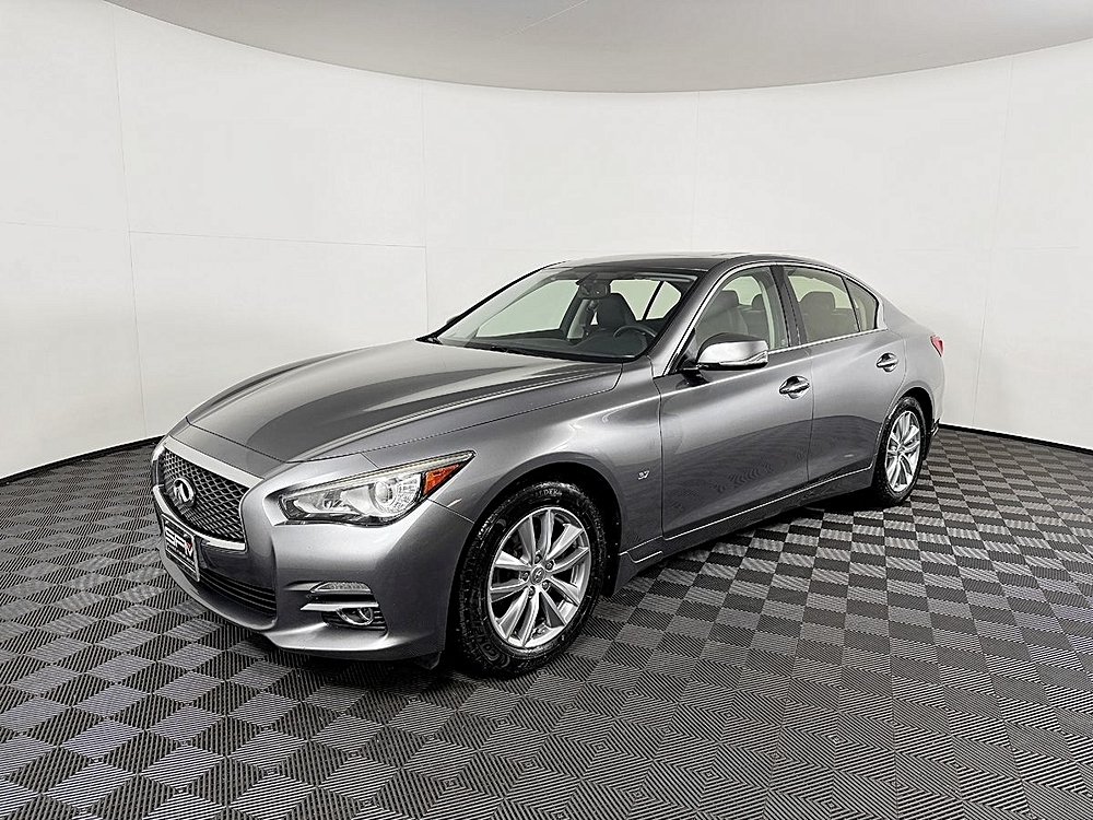 2015 INFINITI Q50 Premium