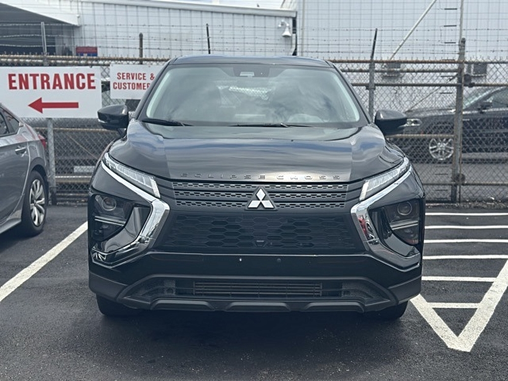 Used 2022 Mitsubishi Eclipse Cross LE with VIN JA4ASVAA1NZ001948 for sale in Austin, TX