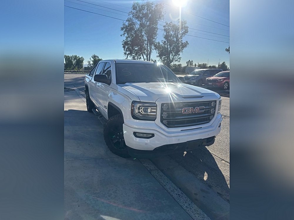 2016 GMC Sierra 1500 SLT's photo