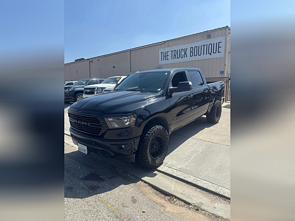 2019 RAM 1500 Big Horn/Lone Star 4x4 Crew Cab 5'7's photo