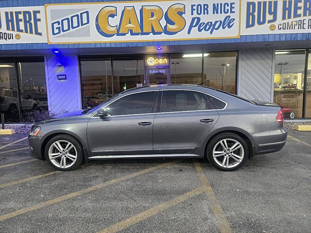 2013 Volkswagen Passat SEL