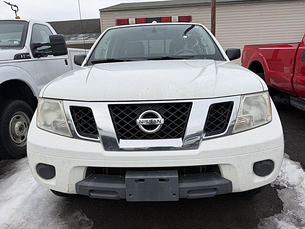 2014 Nissan Frontier SV's photo