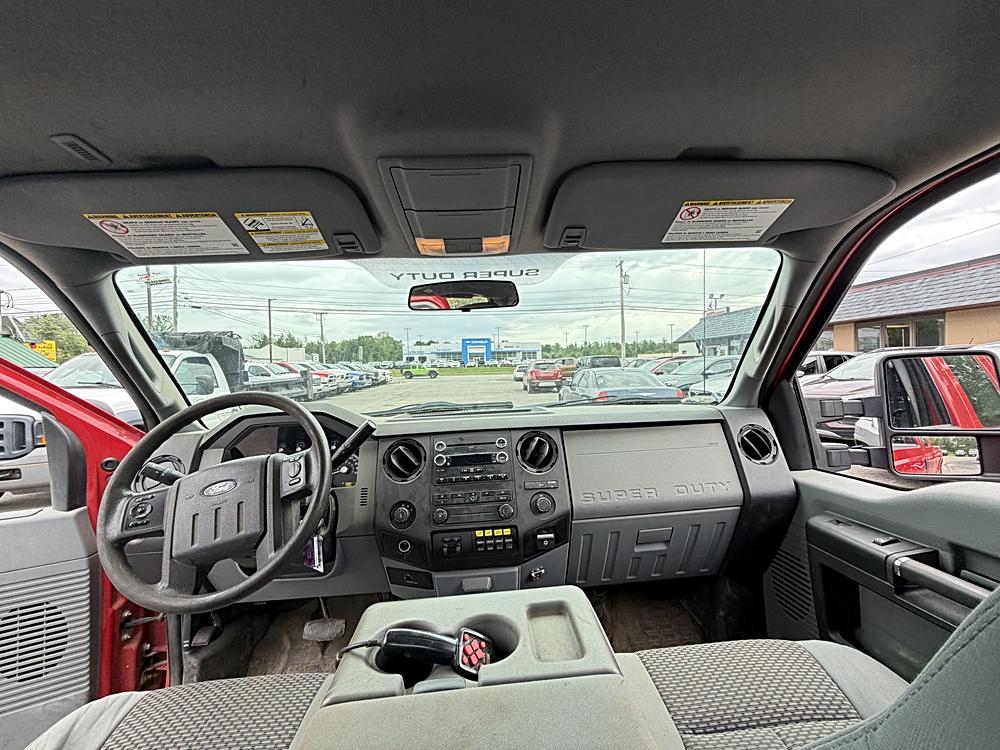 2011 Ford F-250 Super Duty XL - Photo 17