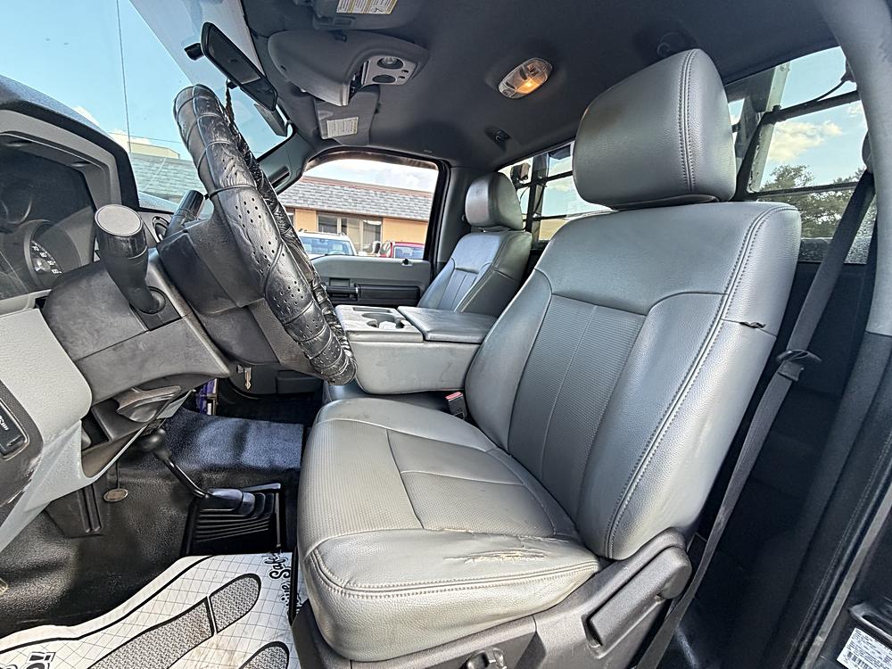 2011 Ford F-250 Super Duty XL - Photo 33
