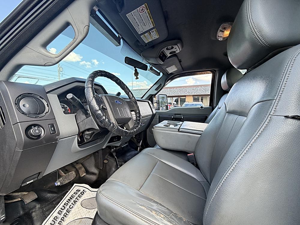 2011 Ford F-250 Super Duty XL - Photo 32