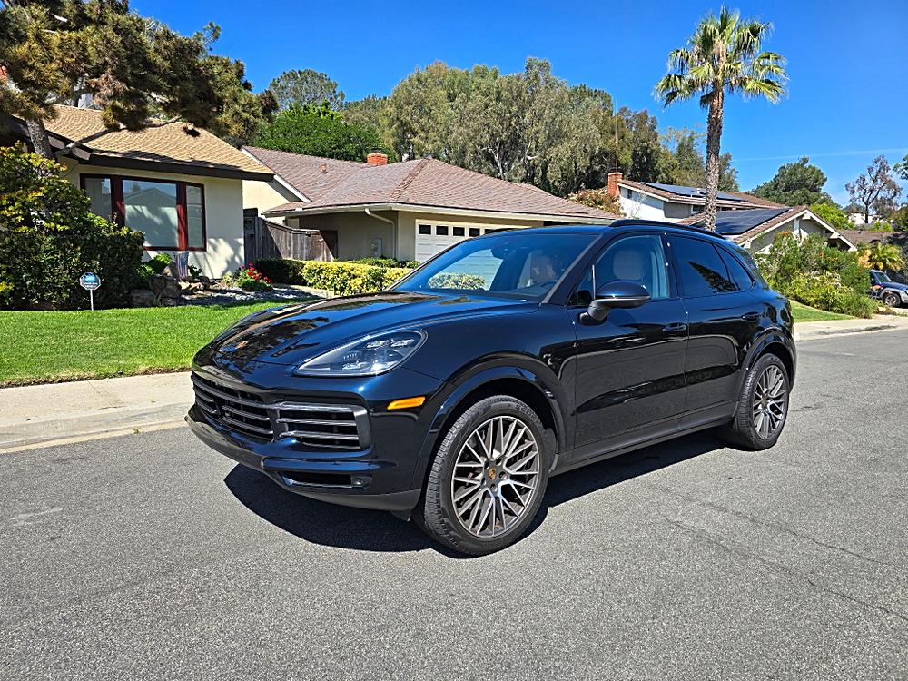 2022 Porsche Cayenne Platinum Edition