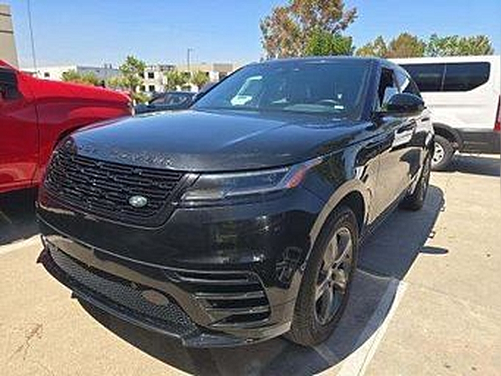 2025 Land Rover Range Rover Velar AWD Automatic — photo 1 of 1
