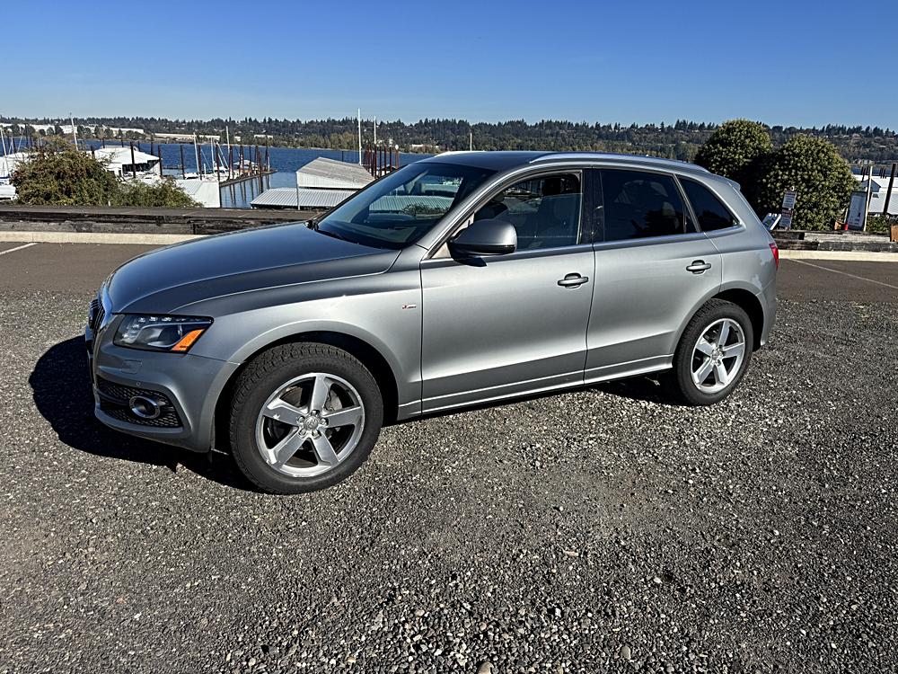 2011 Audi Q5 Premium Plus