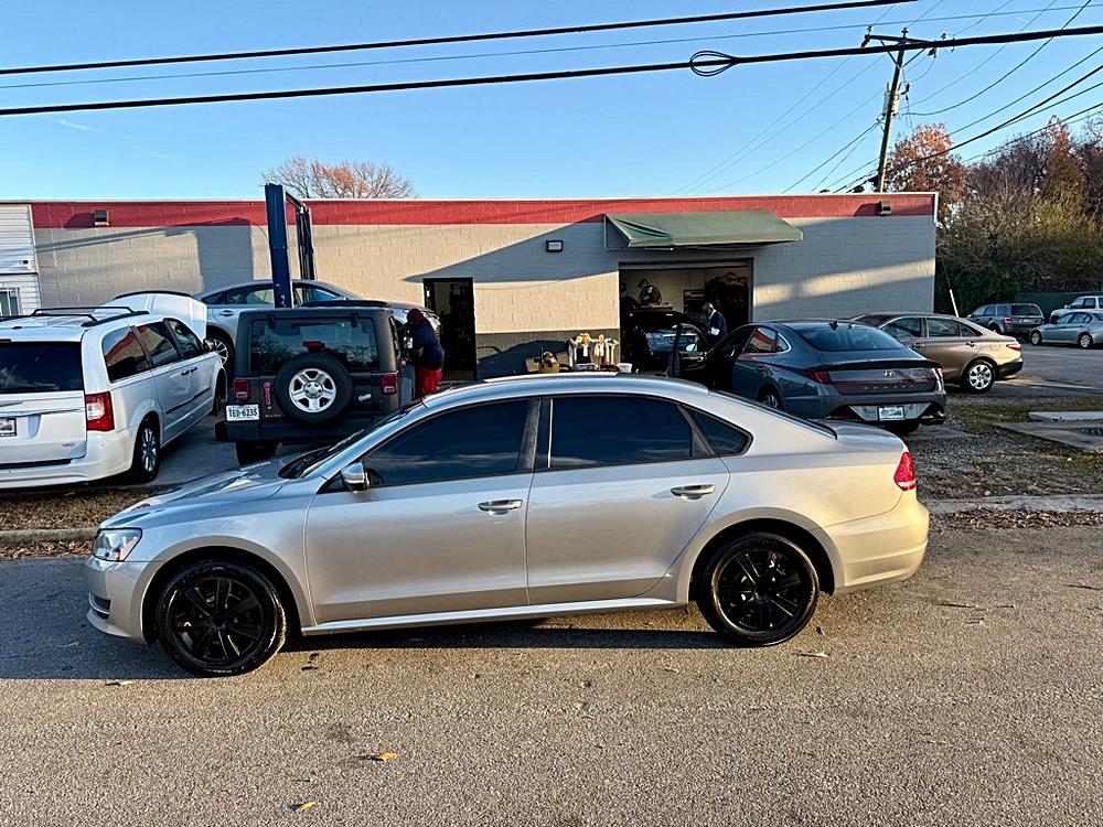 2014 Volkswagen Passat S