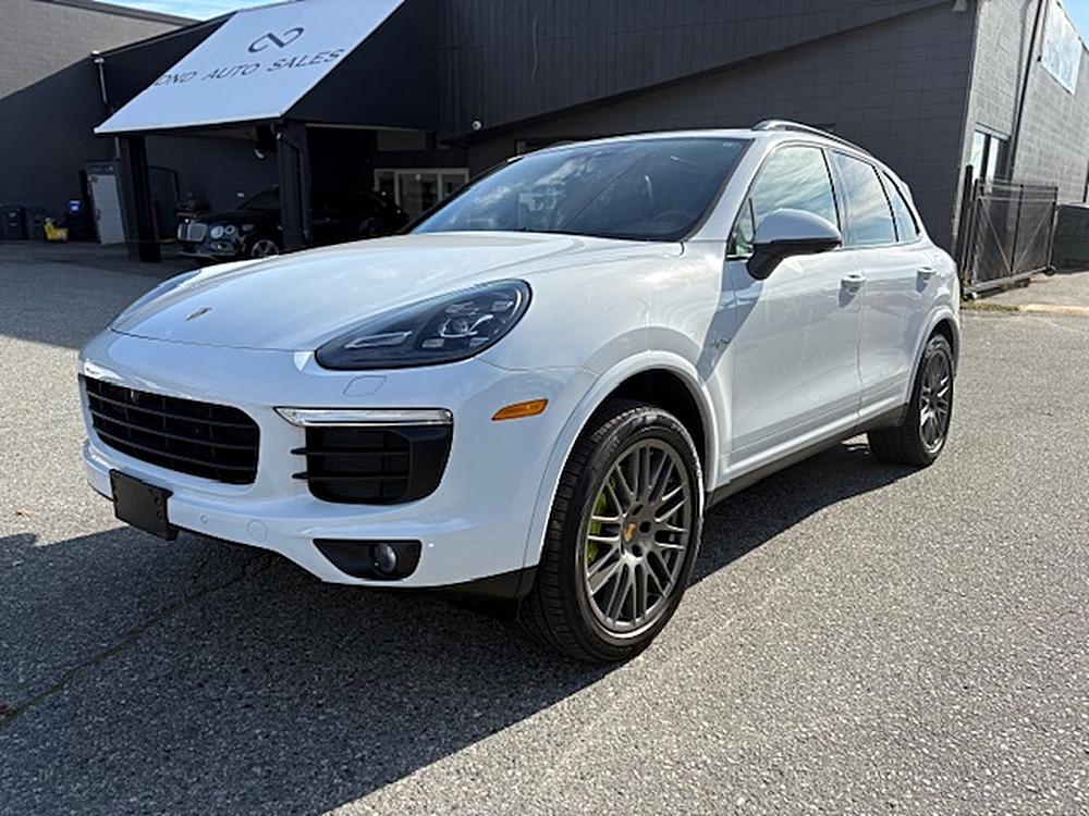 2018 Porsche Cayenne E-Hybrid